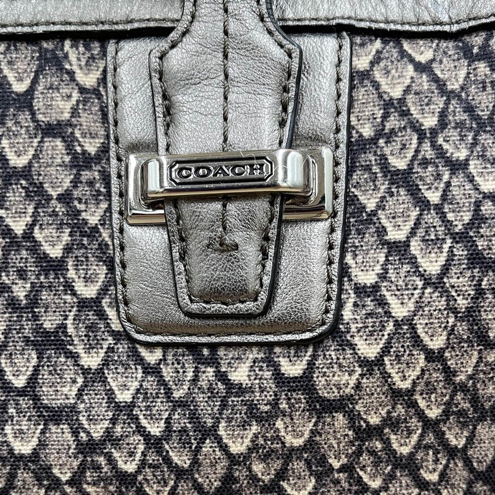 Coach Metallic Pewter Signature Satchel has G1393-F26037 Unique Coach Bag - Picture 3 of 9